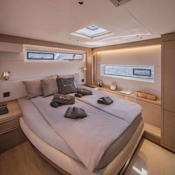 Image of Triwing Endor – Winter yacht #9