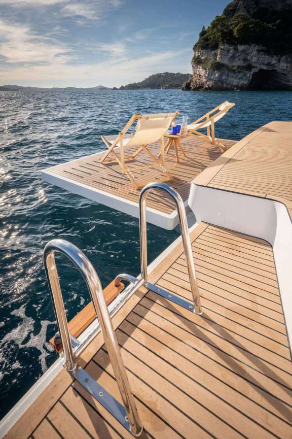 Image of BALI KAI yacht #15