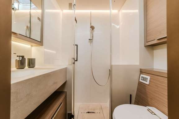 Image of TRIWING OSSUS yacht #8