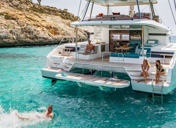 Image of SEAS THE DAY yacht #13