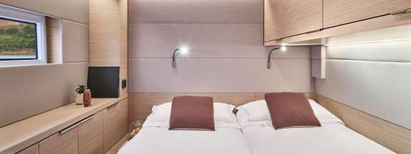 Image of SEAS THE DAY yacht #5