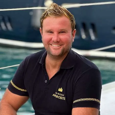 Crew of PARADISE|Skipper