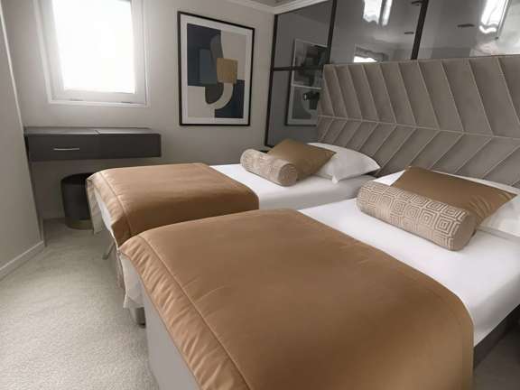 Image of Premier yacht #16