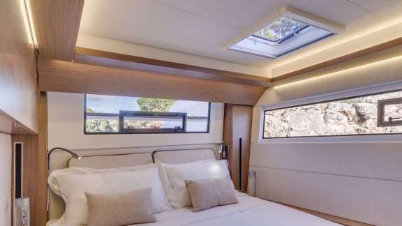 Image of NAUTI CAT yacht #5