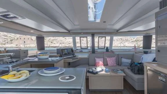 Image of SATELLITE yacht #2