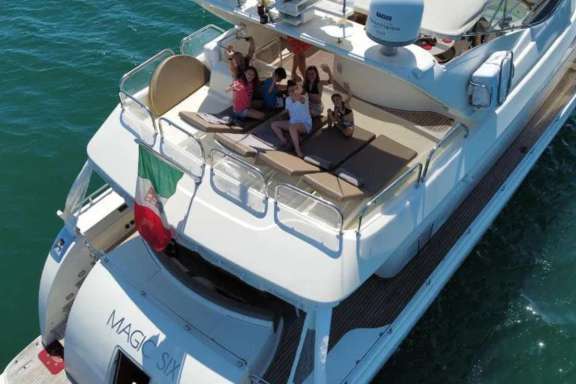 Image of MAGIC SIX yacht #17