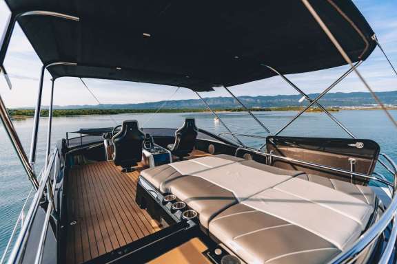 Image of X2 yacht #19