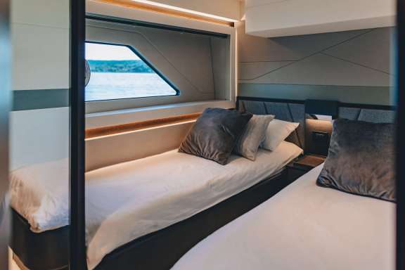 Image of X2 yacht #9