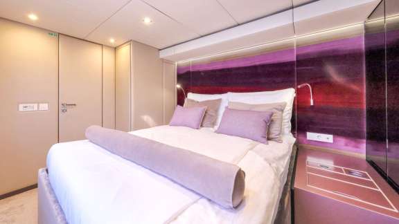 Image of HONEYBIRD yacht #17