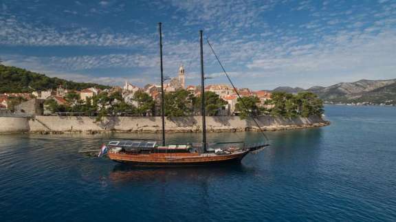 Image of Stella Maris yacht #16