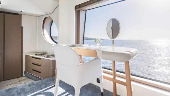 Image of First Horizon yacht #13