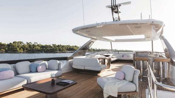 Image of First Horizon yacht #5