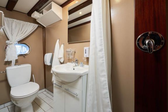 Gulet Nautilus, cabin