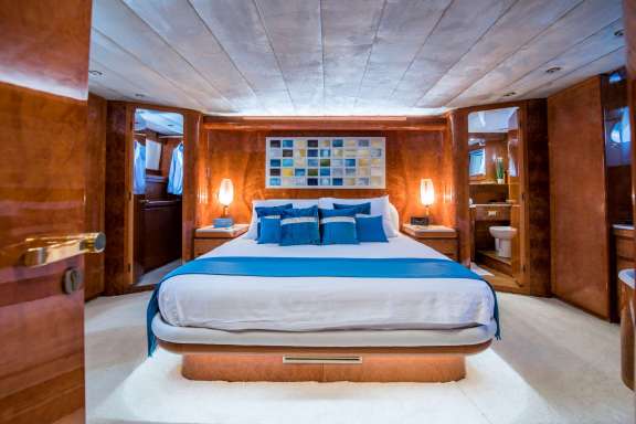 Image of Bora Bora yacht #12