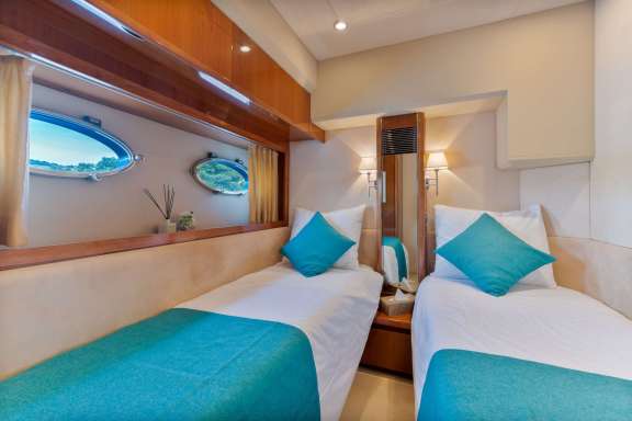 Image of Anna Wo yacht #14