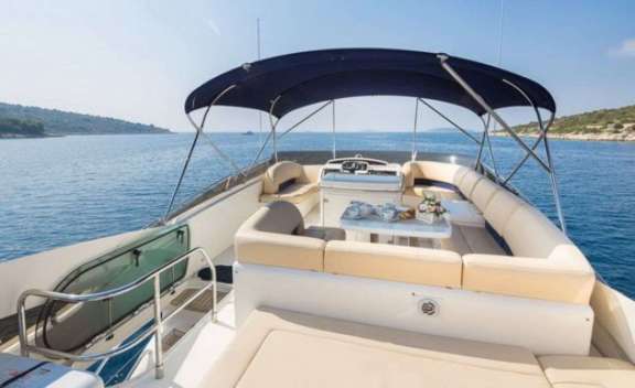 Image of Anna Wo yacht #2