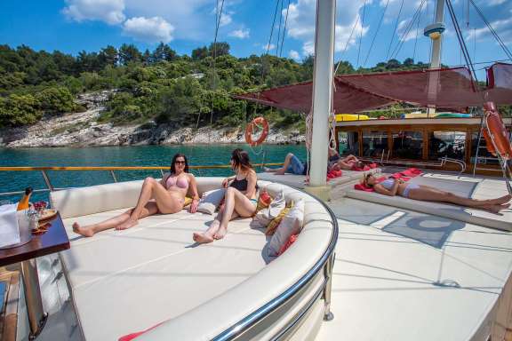 Image of Altair yacht #13