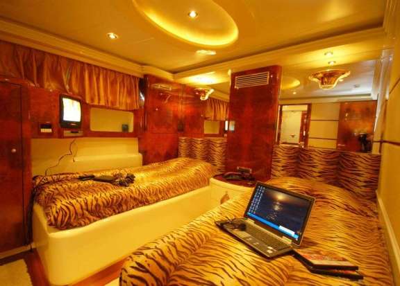 Image of CROCUS yacht #8