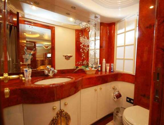 Image of CROCUS yacht #9