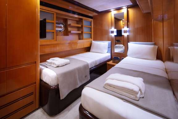 Image of GO yacht #8