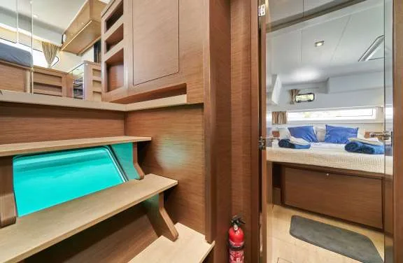 Image of Aura yacht #6