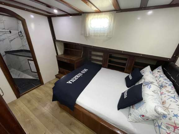 Image of Sirena yacht #13