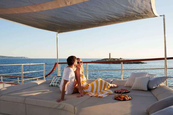 Image of Corsario yacht #17