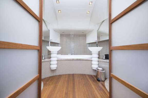 Image of ONE BLUE yacht #15