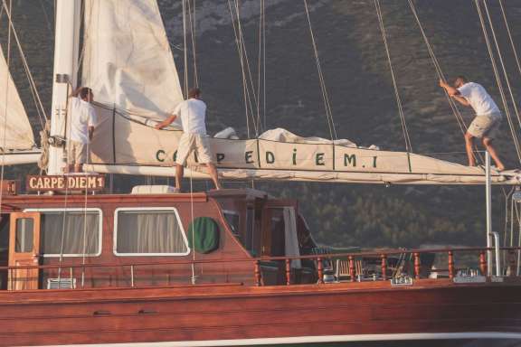 Image of Carpe Diem 7 yacht #11