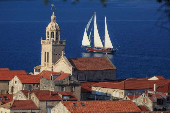 Image of Carpe Diem 7 yacht #12