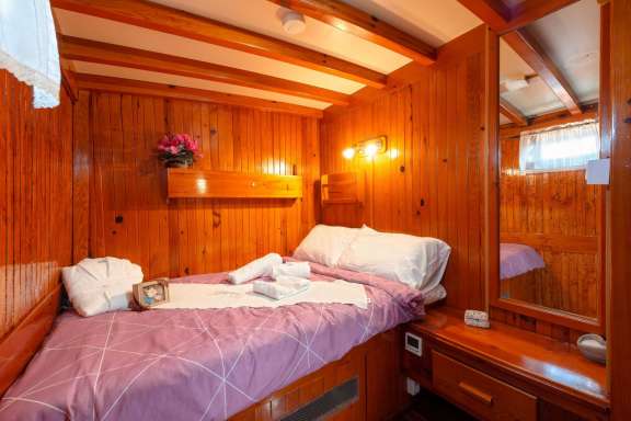 Image of DONA yacht #6