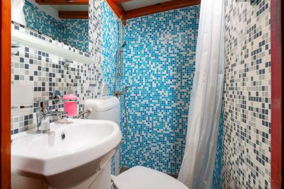 Image of DONA yacht #9