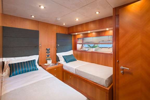 Image of QUANTUM yacht #10