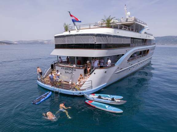Image of Freedom yacht #2
