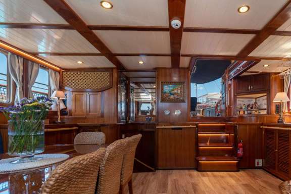 Image of Smart Spirit yacht #12