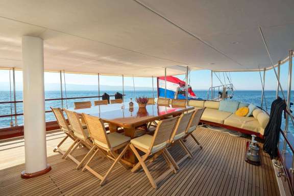 Image of Linda yacht #5