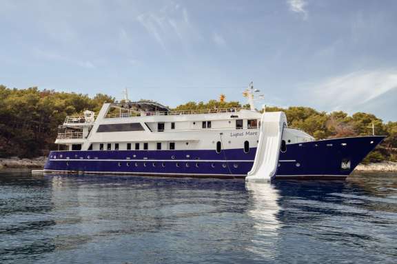 Image of LUPUS MARE yacht #18