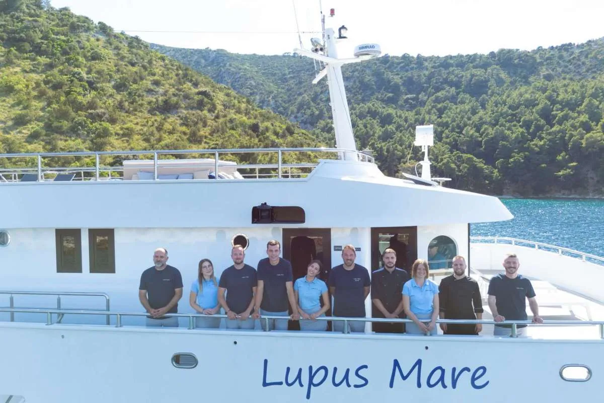 Crew Main Image