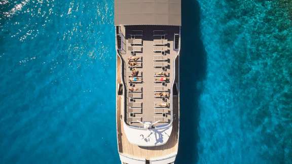 Image of LUPUS MARE yacht #4