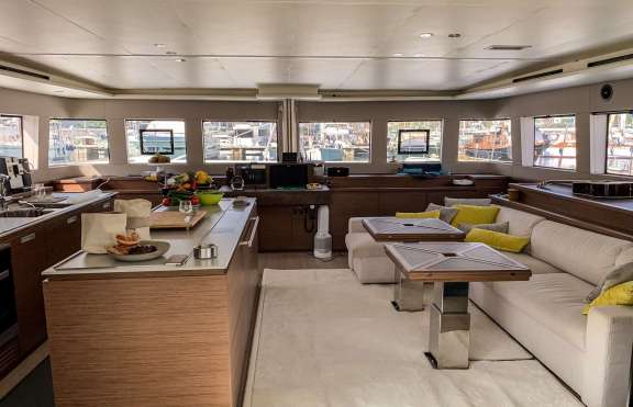 Image of DUOLIFE yacht #2