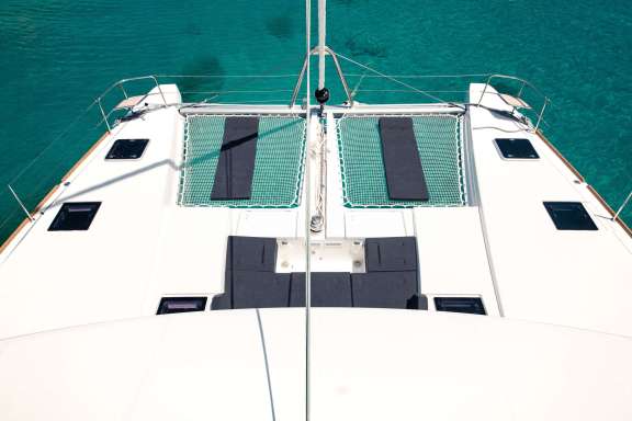 Image of AKANA (Lagoon 52F) yacht #14