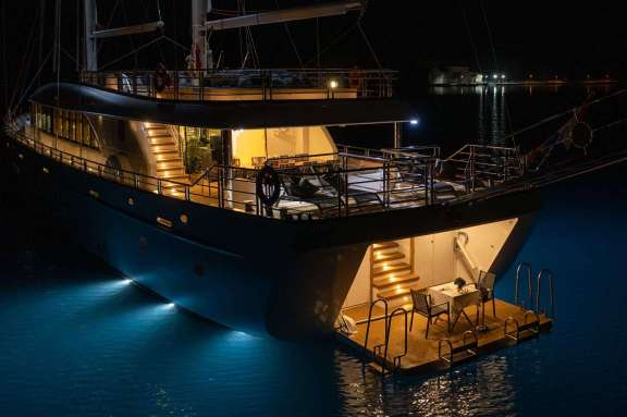 Image of Love Story yacht #4