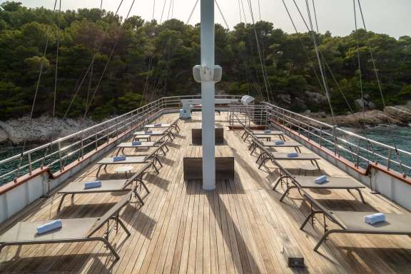 Image of Almissa yacht #10