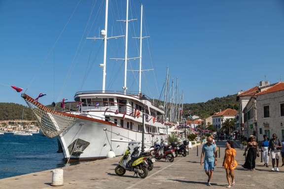 Image of Almissa yacht #16