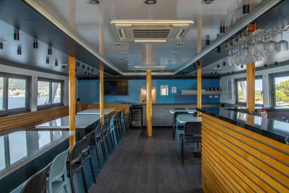 Image of Almissa yacht #2