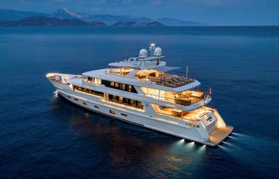 Image of SUNRISE yacht #4