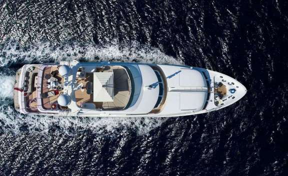 Image of QUEST R yacht #17