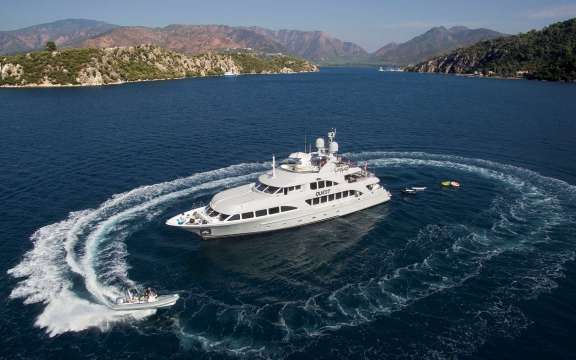 Image of QUEST R yacht #19