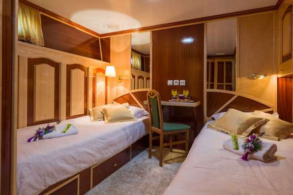 Image of KORAB yacht #9