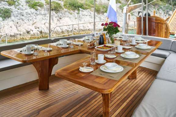 Image of Fortuna yacht #18